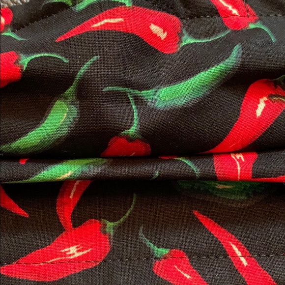 Face Mask with Nose Clip. Made to order. - Picture 3 of 3